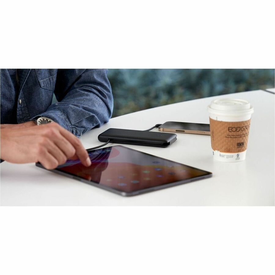 Belkin BoostCharge Plus 10K USB-C Power Bank with Integrated Cables - BPB006btBLK