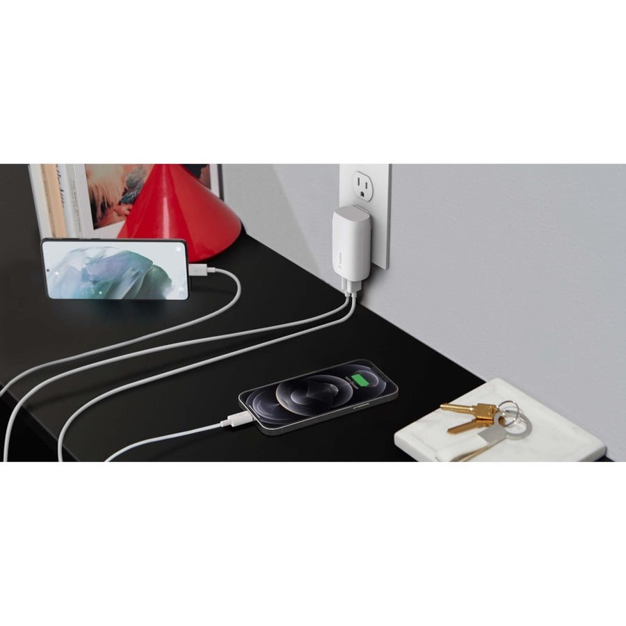 Belkin 37W Portable Dual Port USB-C Wall Charger - 1xUSB-A (12W), 1xUSB-C (30W) - Fast Charging - Power Adapter - White - WCB007dqWH