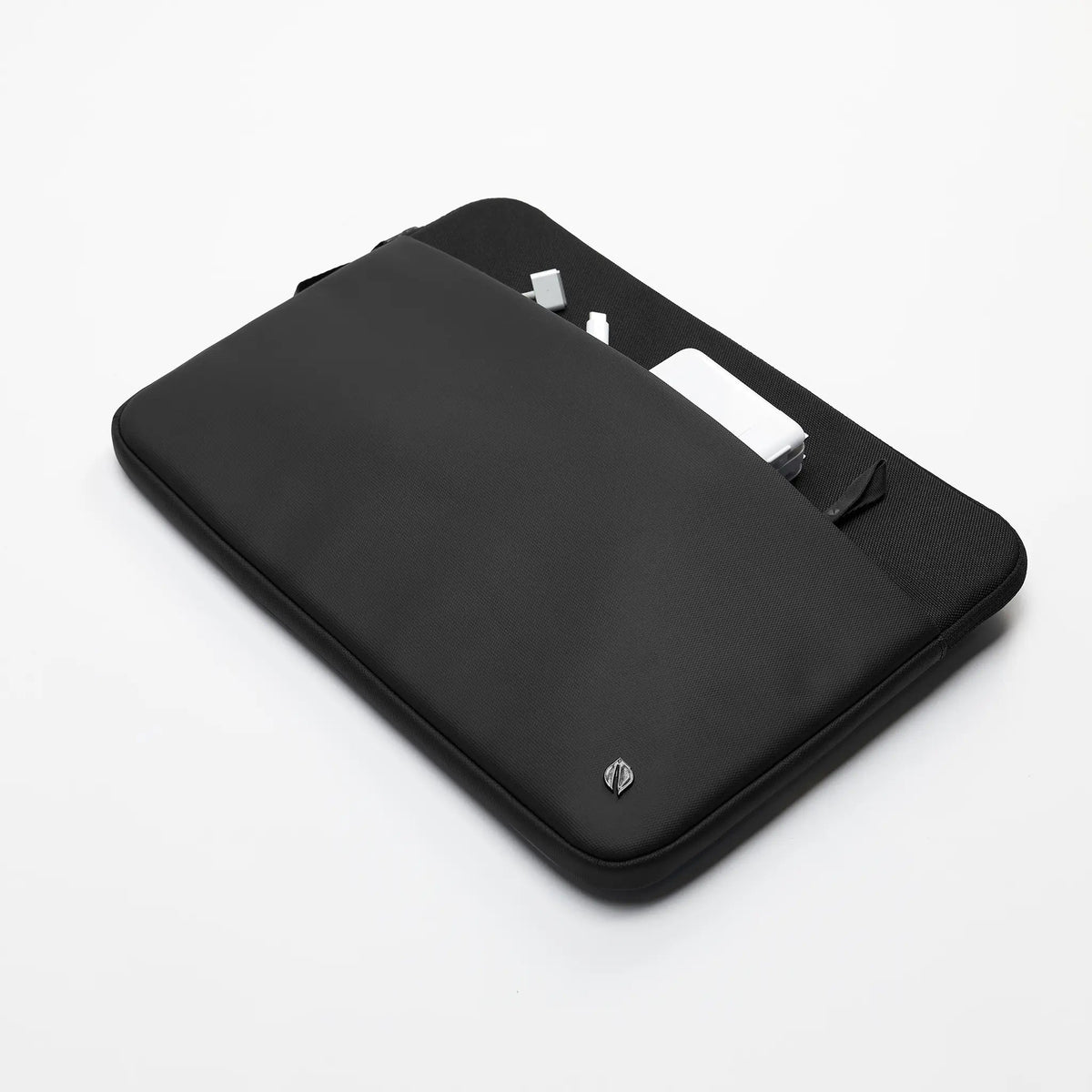 Incase A.R.C. Sleeve for 16-inch Laptop