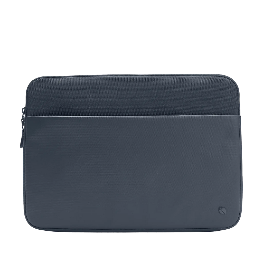 Incase A.R.C. Sleeve for 16-inch Laptop
