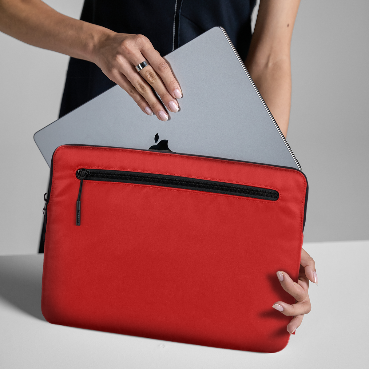 Incase Compact Sleeve for 13-inch Laptop