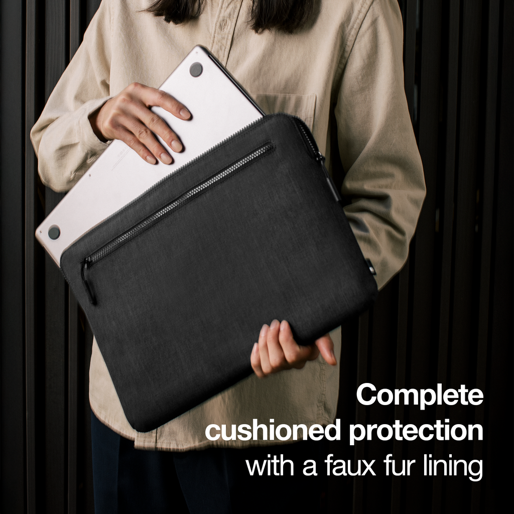 Incase Compact Sleeve 14-inch Laptop