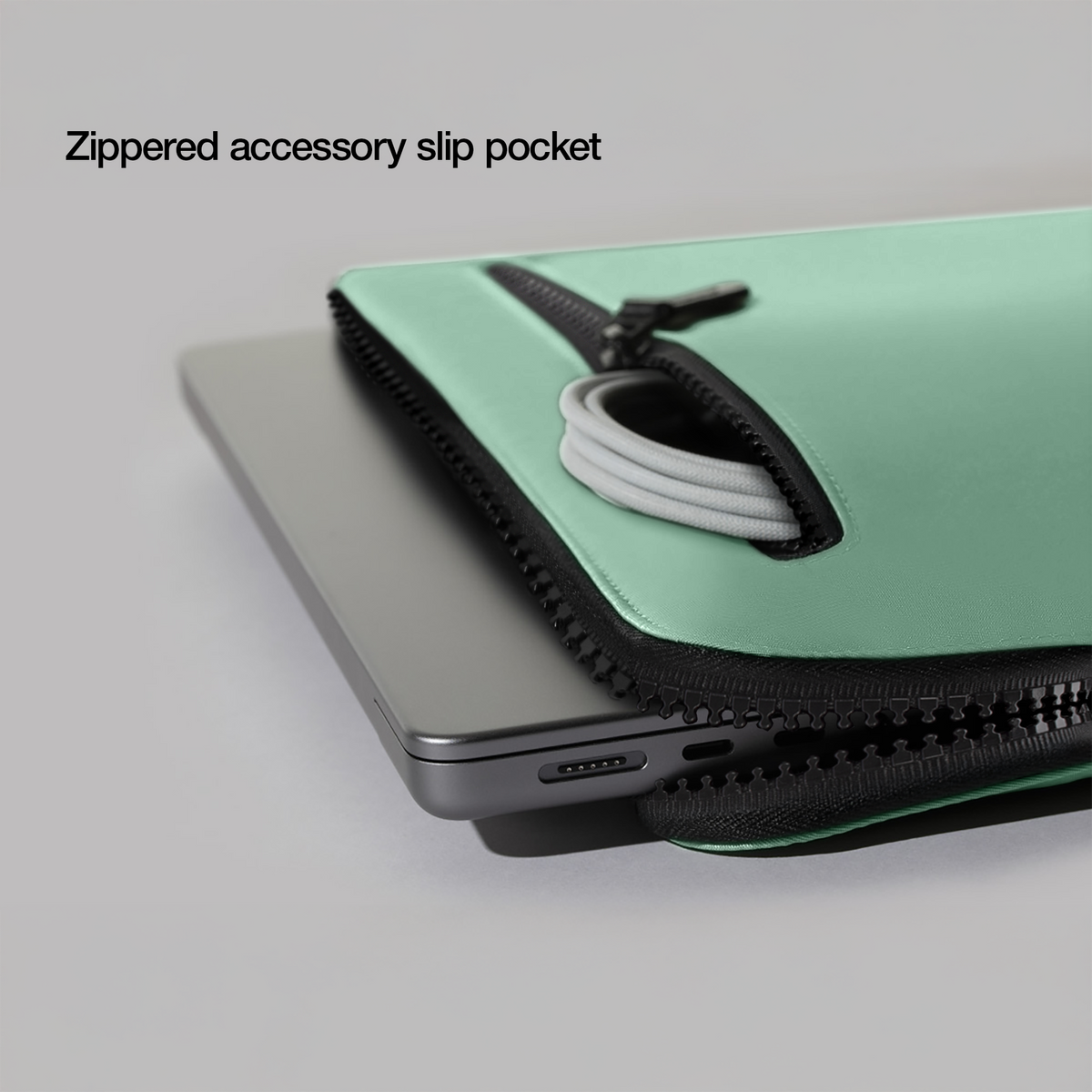 Incase Compact Sleeve 14-inch Laptop