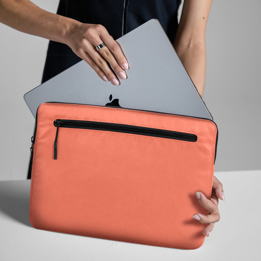 Incase Compact Sleeve 14-inch Laptop