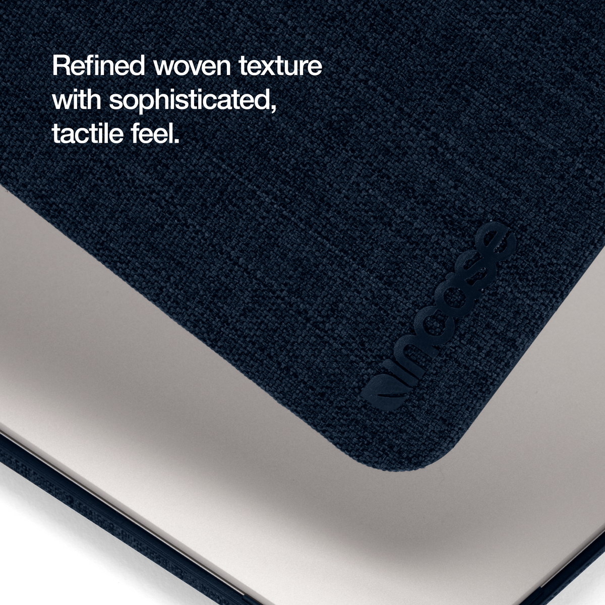 Incase Textured Hardshell with Woolenex for MacBook Pro 16"